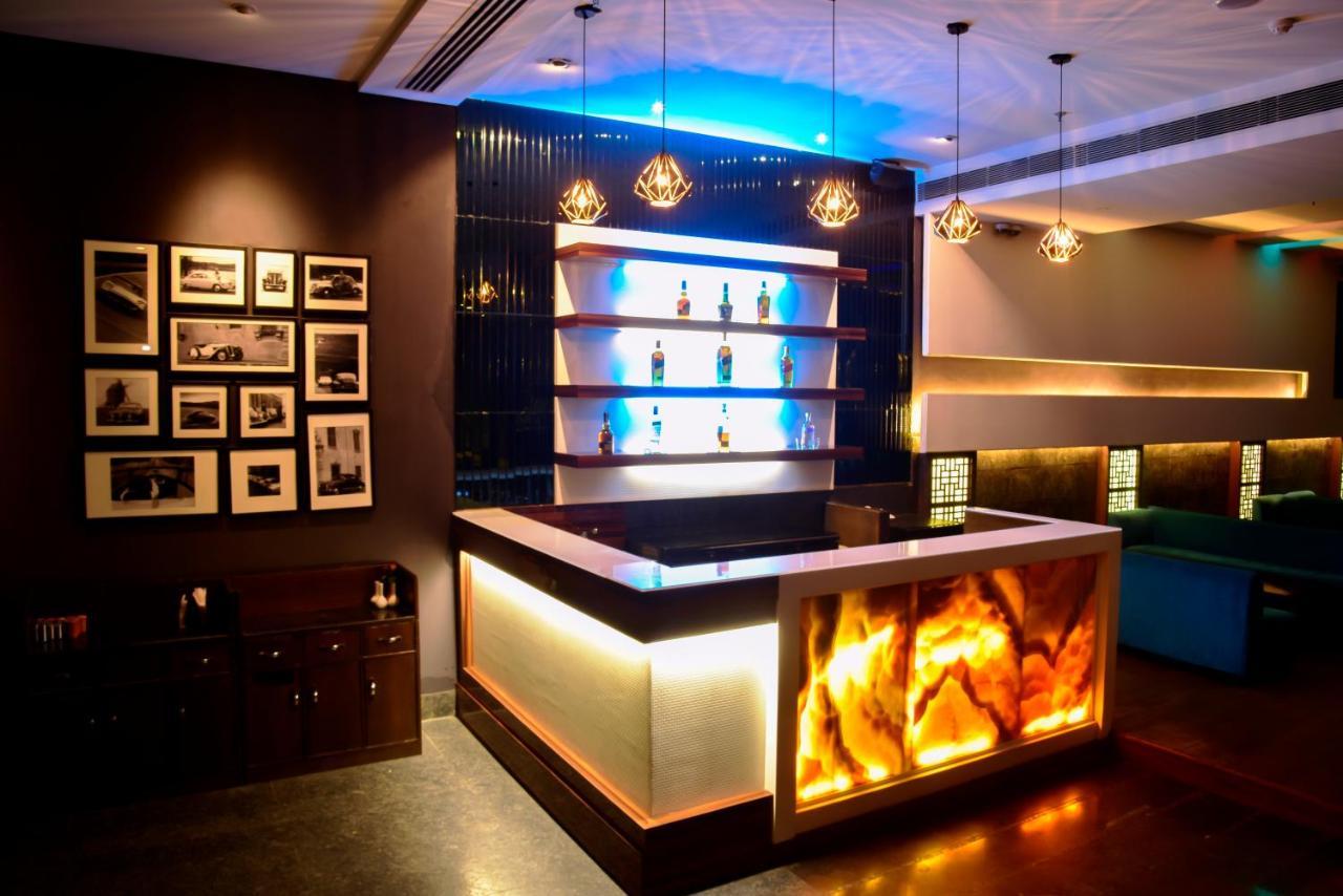 Best Western Premier Almeida Zirakpur Exterior photo