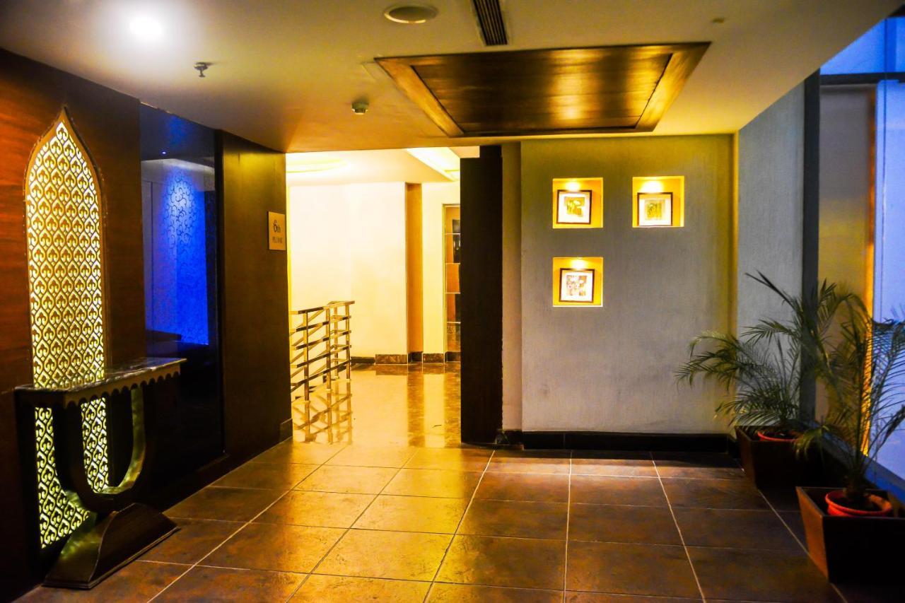 Best Western Premier Almeida Zirakpur Exterior photo
