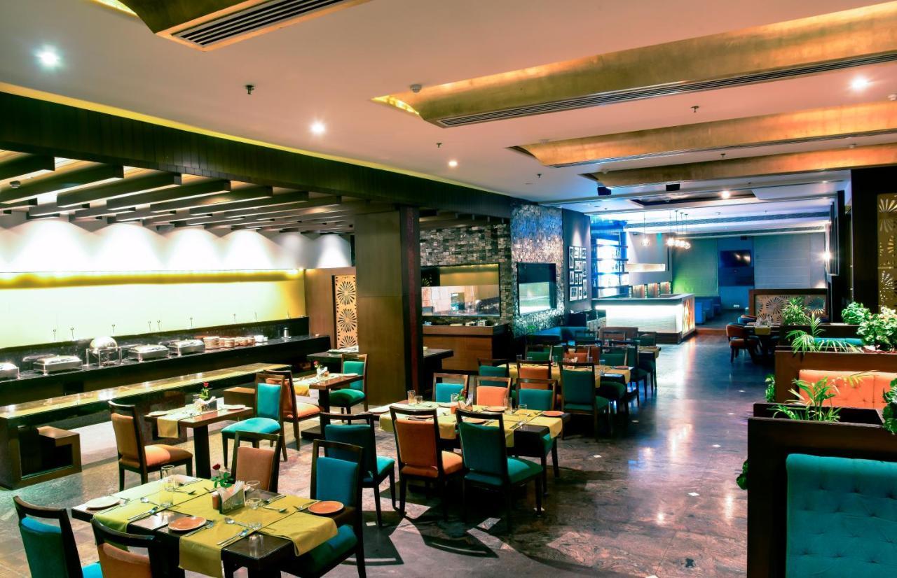 Best Western Premier Almeida Zirakpur Exterior photo