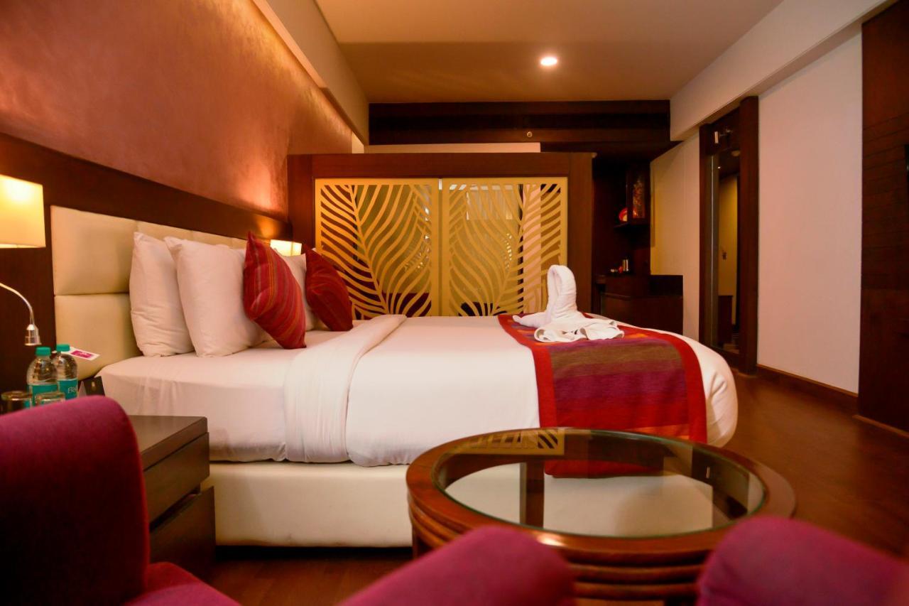 Best Western Premier Almeida Zirakpur Exterior photo