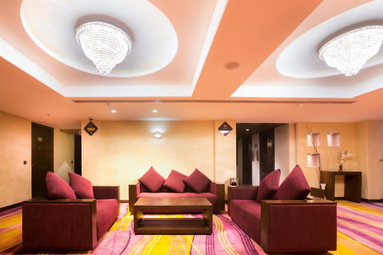Best Western Premier Almeida Zirakpur Exterior photo